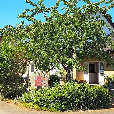 Weingut & Gaestehaus Andreas Erz * Brauneberg