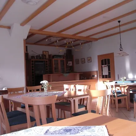 Weingut&gästehaus Andreas Erz Apartment